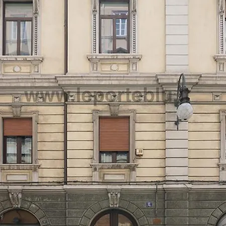 ゲストハウス Le Porte Blu 4*