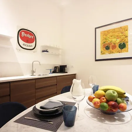 Guest house Le Porte Blu 4*